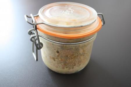Paté de lapin en bocaux