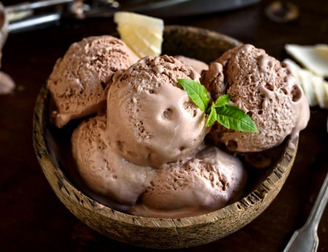 Ma recette de glace chocolat et nougat à la machine à glaces